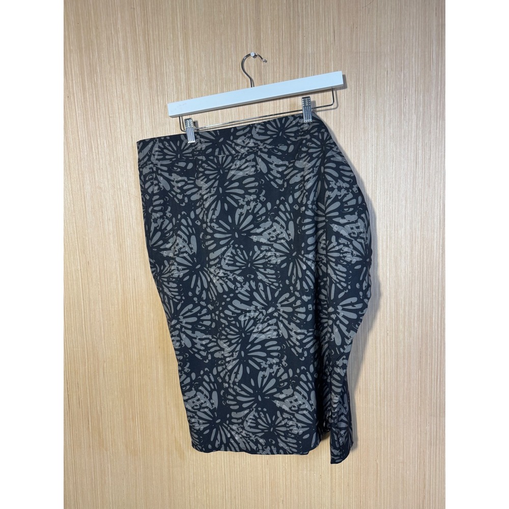 RipSkirt Hawaii Womens XXL Black Gray Floral Wrap Midi Skirt Quick Dry Beach